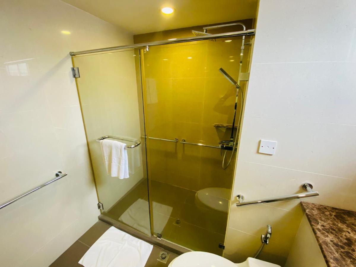 Mariner Hotel Labuan Ngoại thất bức ảnh