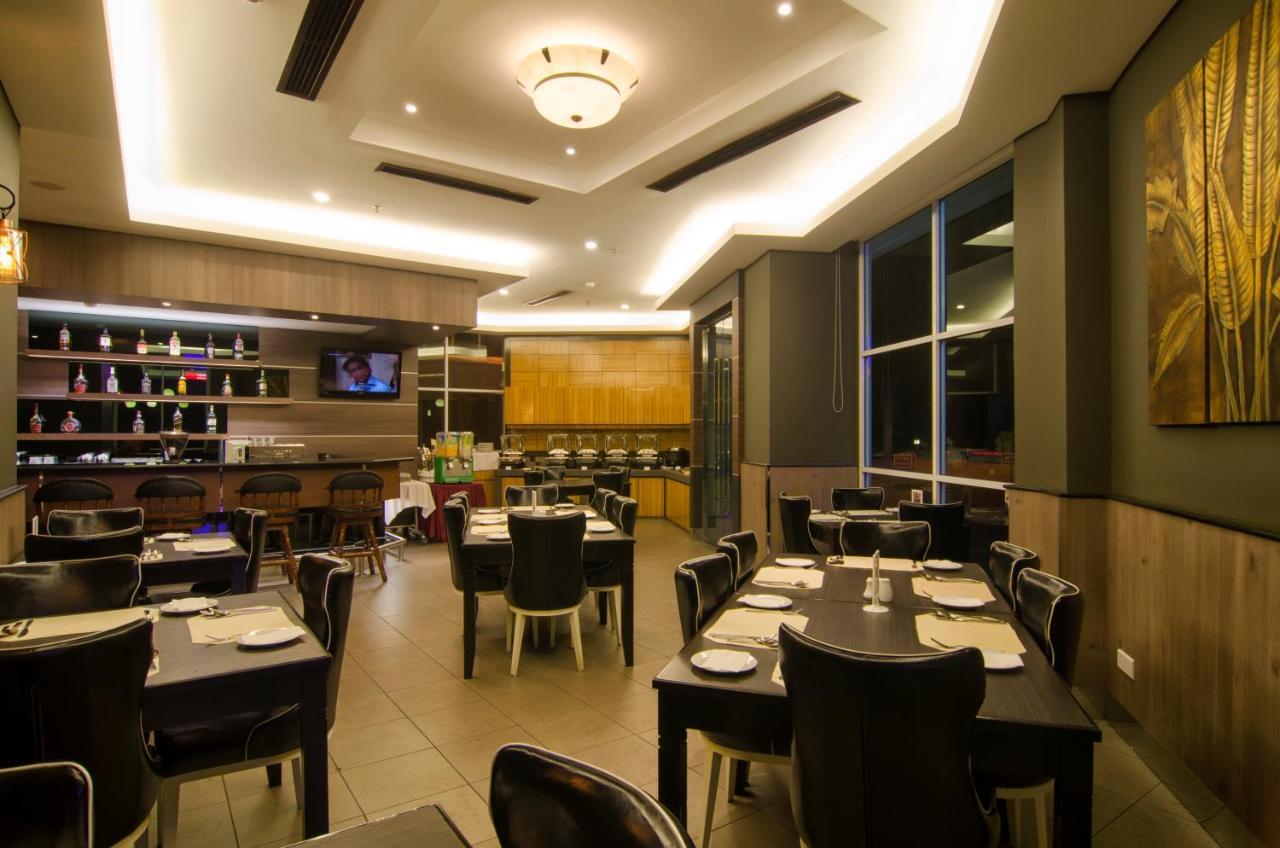 Mariner Hotel Labuan Ngoại thất bức ảnh